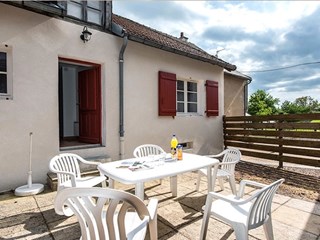 La-Chataigneraie-en-Morvan-terrasse-2.jpg